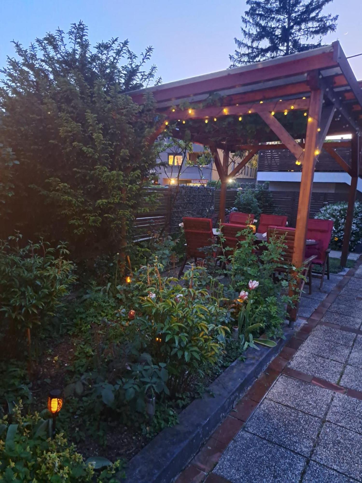 Villa Hortensia Ljubljana Exteriör bild